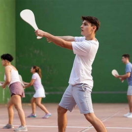 DECOUVERTE DE LA PELOTE BASQUE